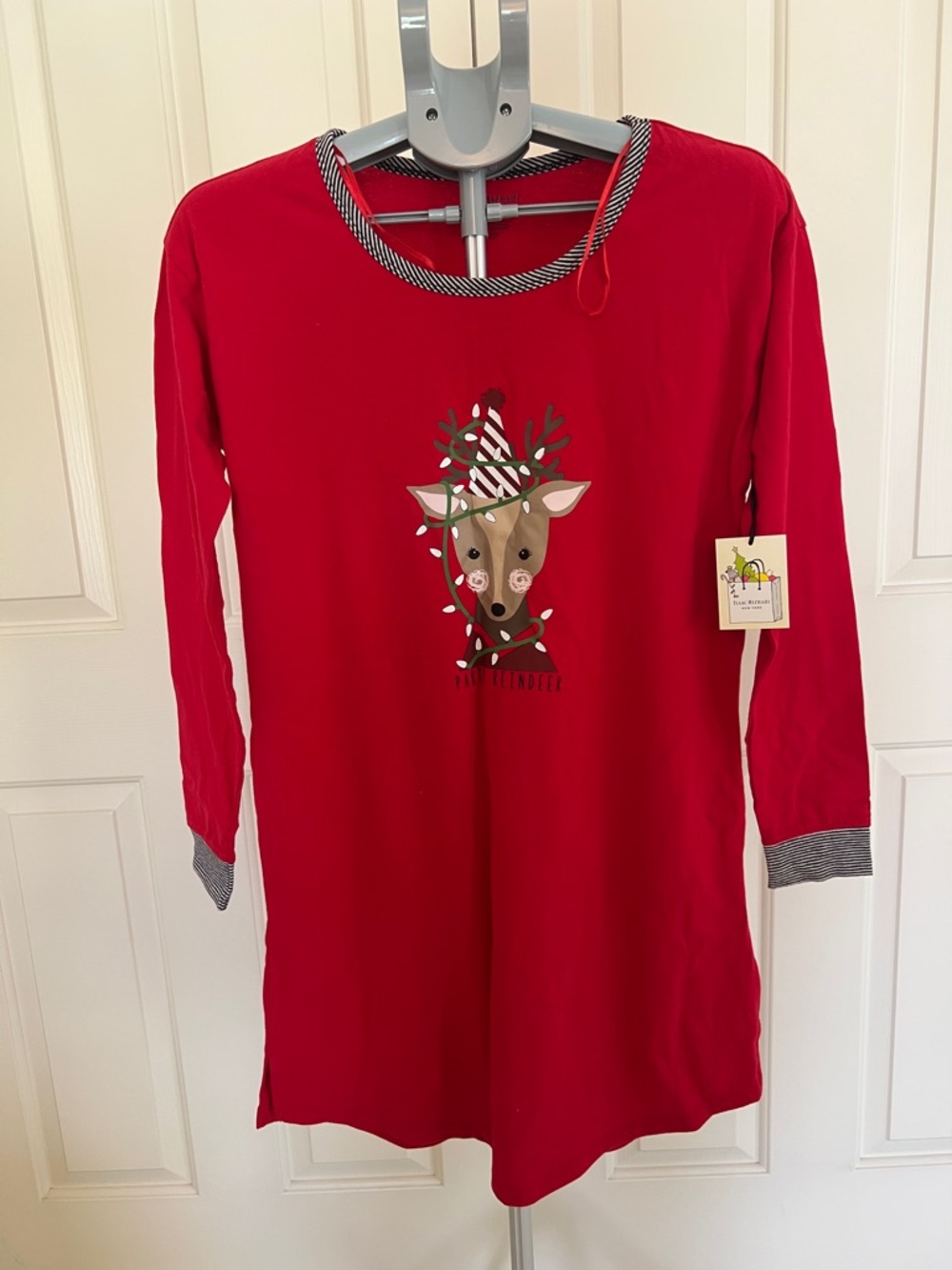 Isaac Mizrahi Red Reindeer Soft Midi Sleepwear Dress
Size XS